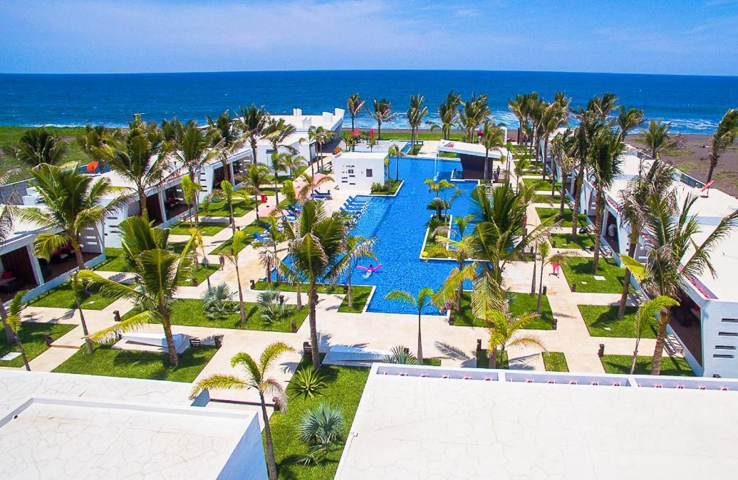 Hotel El Faro Monterrico Εξωτερικό φωτογραφία